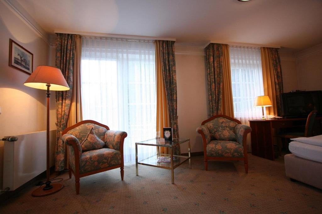 Park Hotel Am Schloss Ettringen  Εξωτερικό φωτογραφία